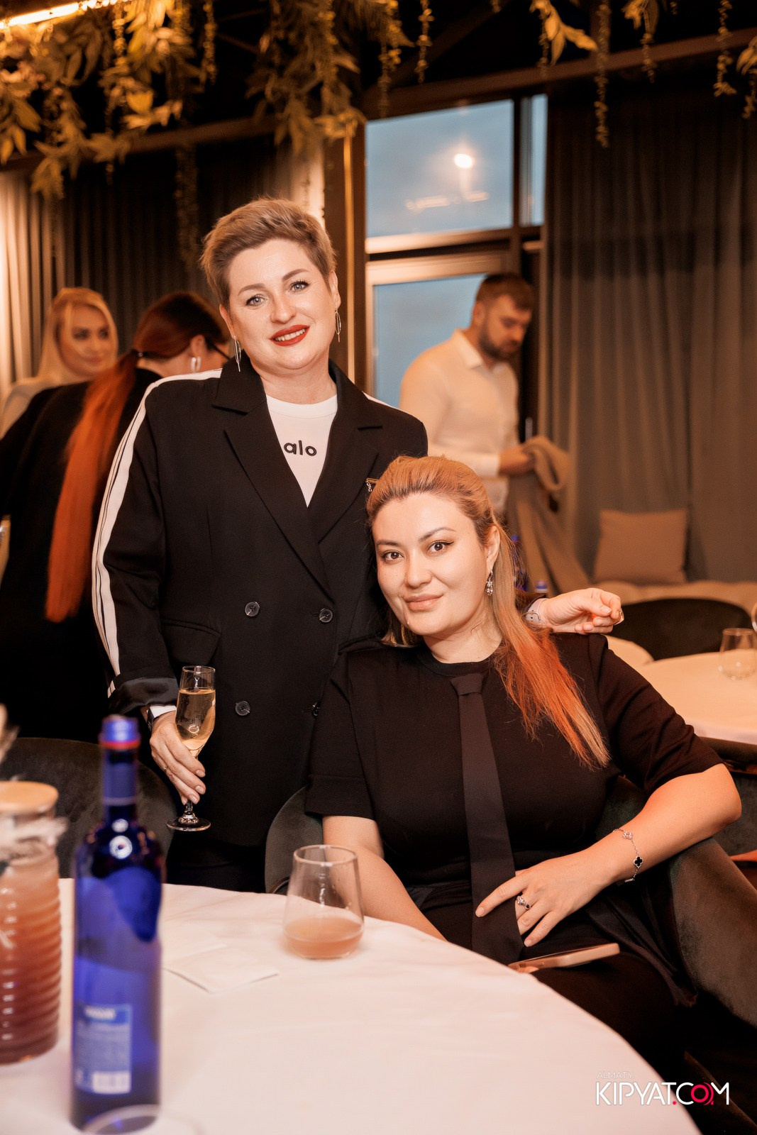 ПРЕЗЕНТАЦИЯ ЖУРНАЛА «VELLURE». КИПЯТКОМ АЛМАТЫ!