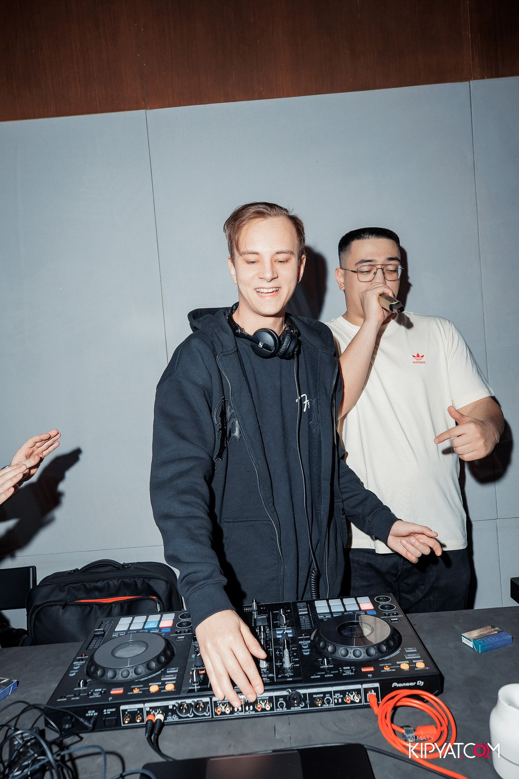 EVENT BAR. КИПЯТКОМ АЛМАТЫ!