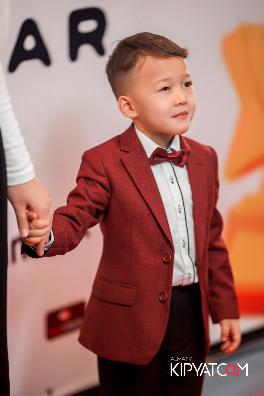 ПРЕЗЕНТАЦИЯ 8 ГРУППЫ КИНОПРОЕКТА «STARBALALAR». КИПЯТКОМ АЛМАТЫ!