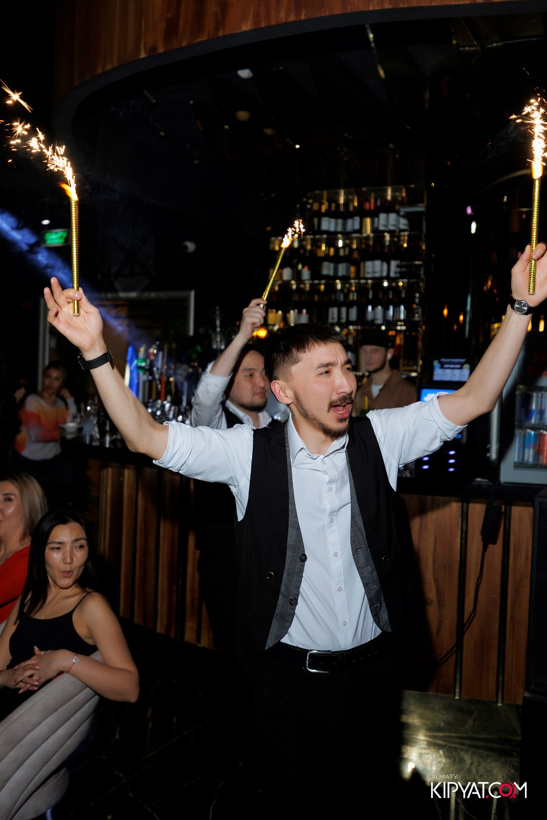 MOOD KARAOKE & TERRACE. КИПЯТКОМ АЛМАТЫ! Фотосъемка мероприятий в Алматы