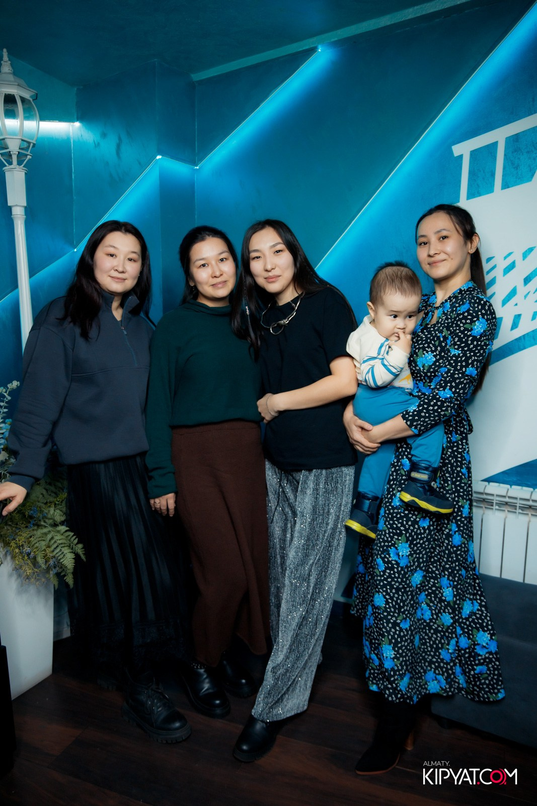 УХО ИМЕДВЕДЬ НА САИНА. КИПЯТКОМ АЛМАТЫ!