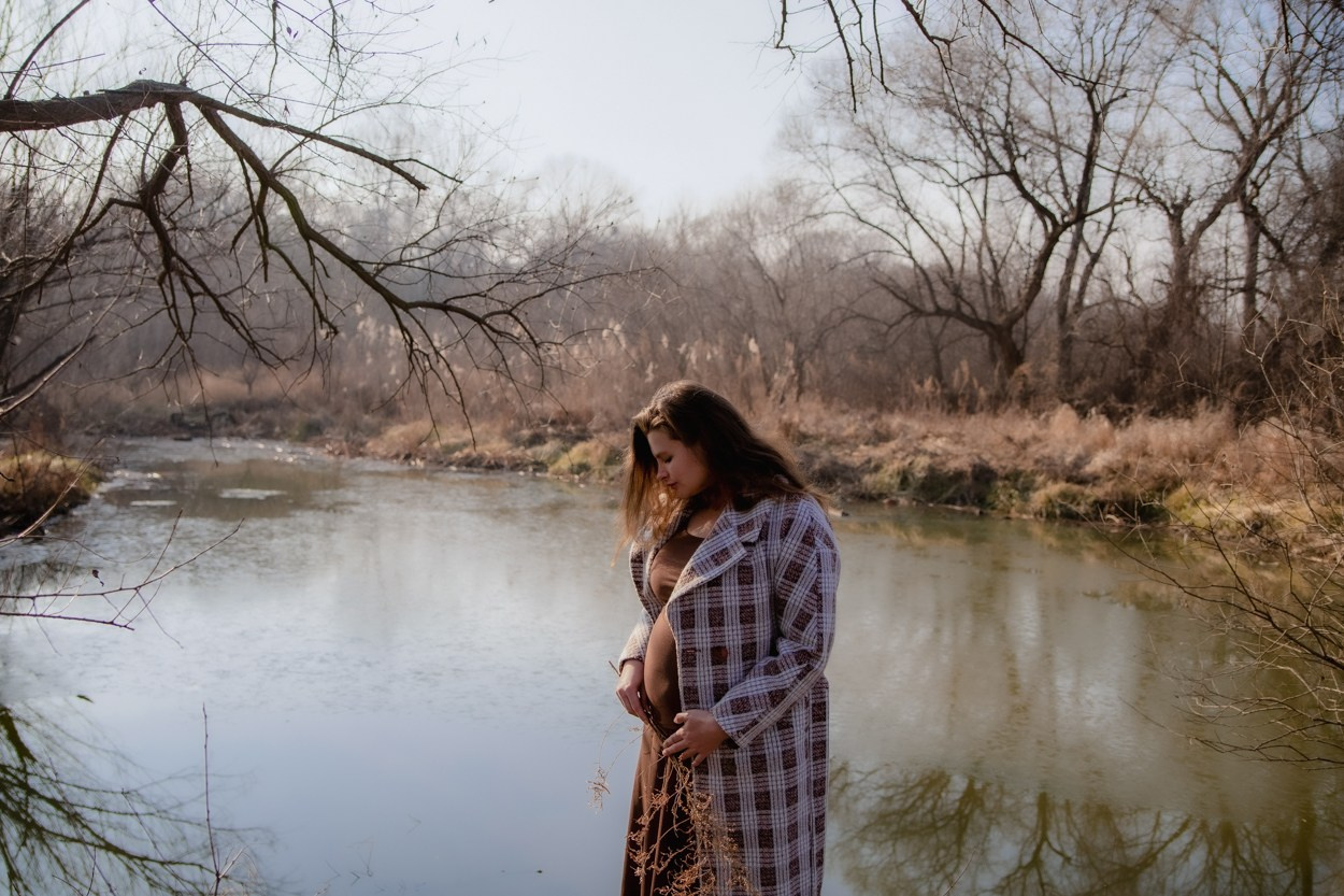 Фотосессия будущей мамы. В ожидании. Женский портрет. Арт-фотограф. Фотосъемка, авторские принты для интерьера