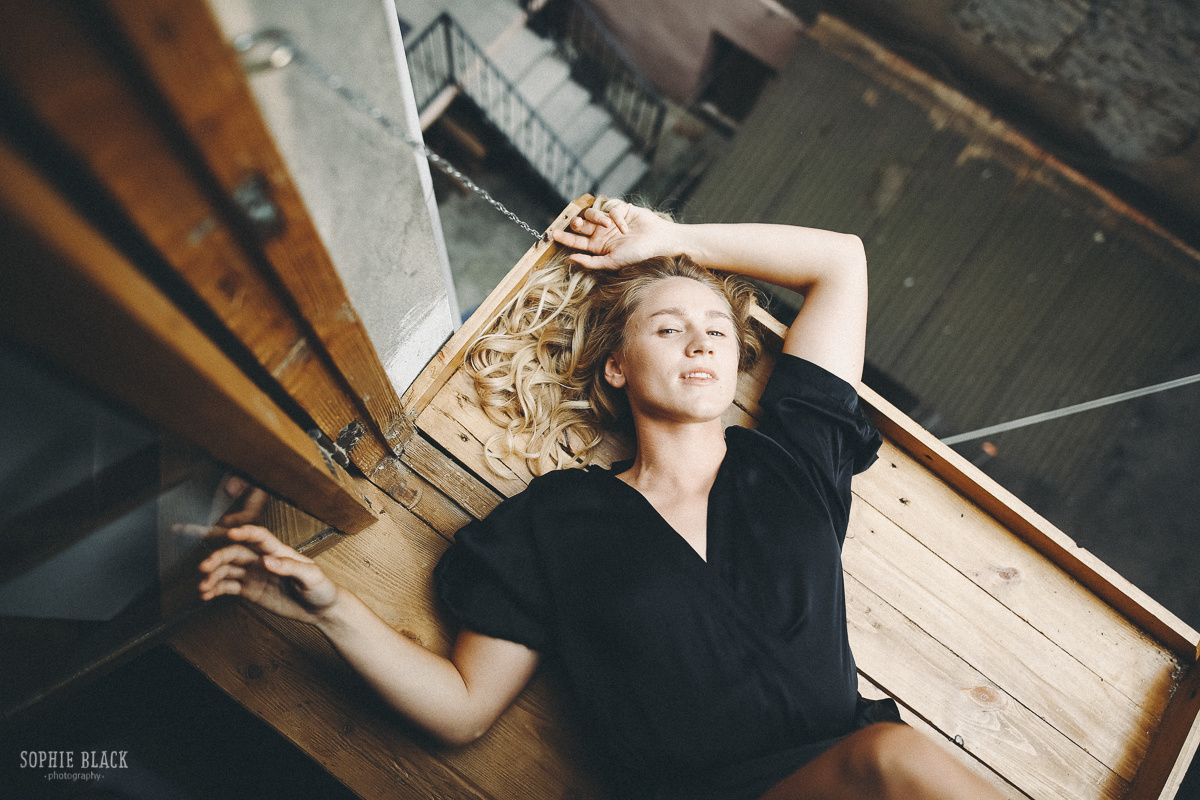 "тогда я стану ветром в твоих незаплетенных волосах". Соня Черных (sophieblack)