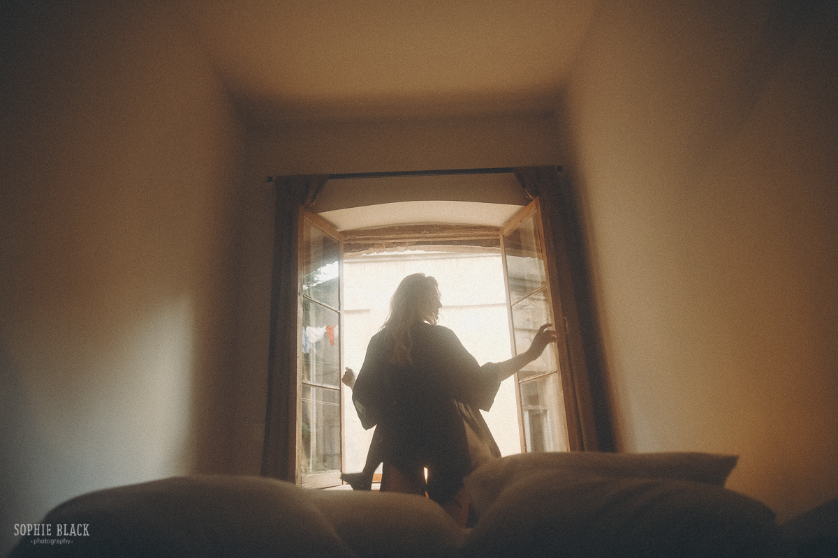 "тогда я стану ветром в твоих незаплетенных волосах". Соня Черных (sophieblack)