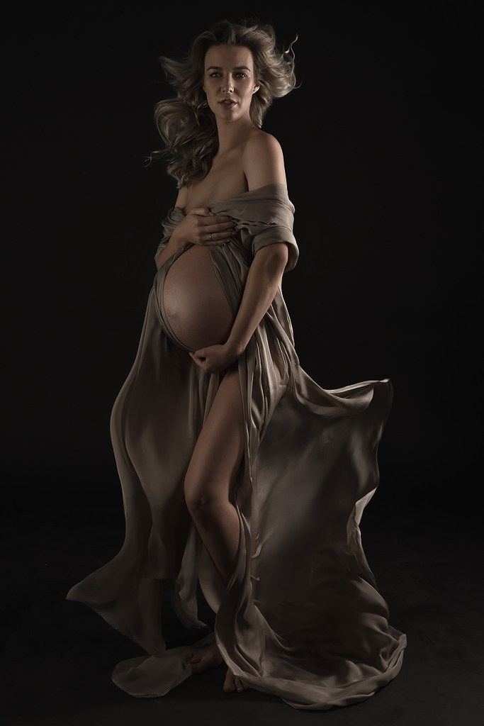 Фотосессия беременной в фотостудии фотосессия беременных