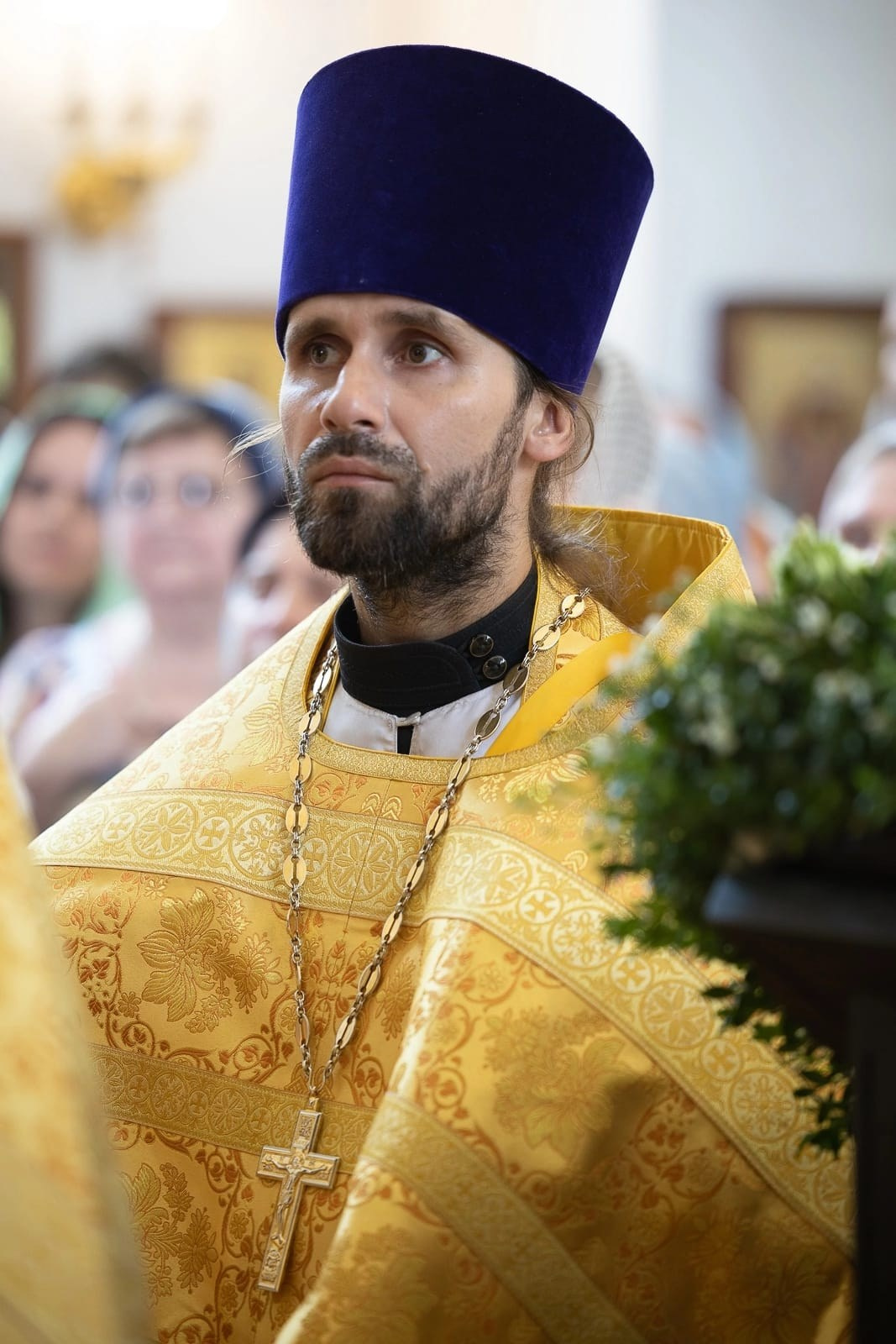 Митрополит Игнатий совершил божественную литургию в храме Всех скорбящих Радость. Саратовское Северо-Западное благочиние