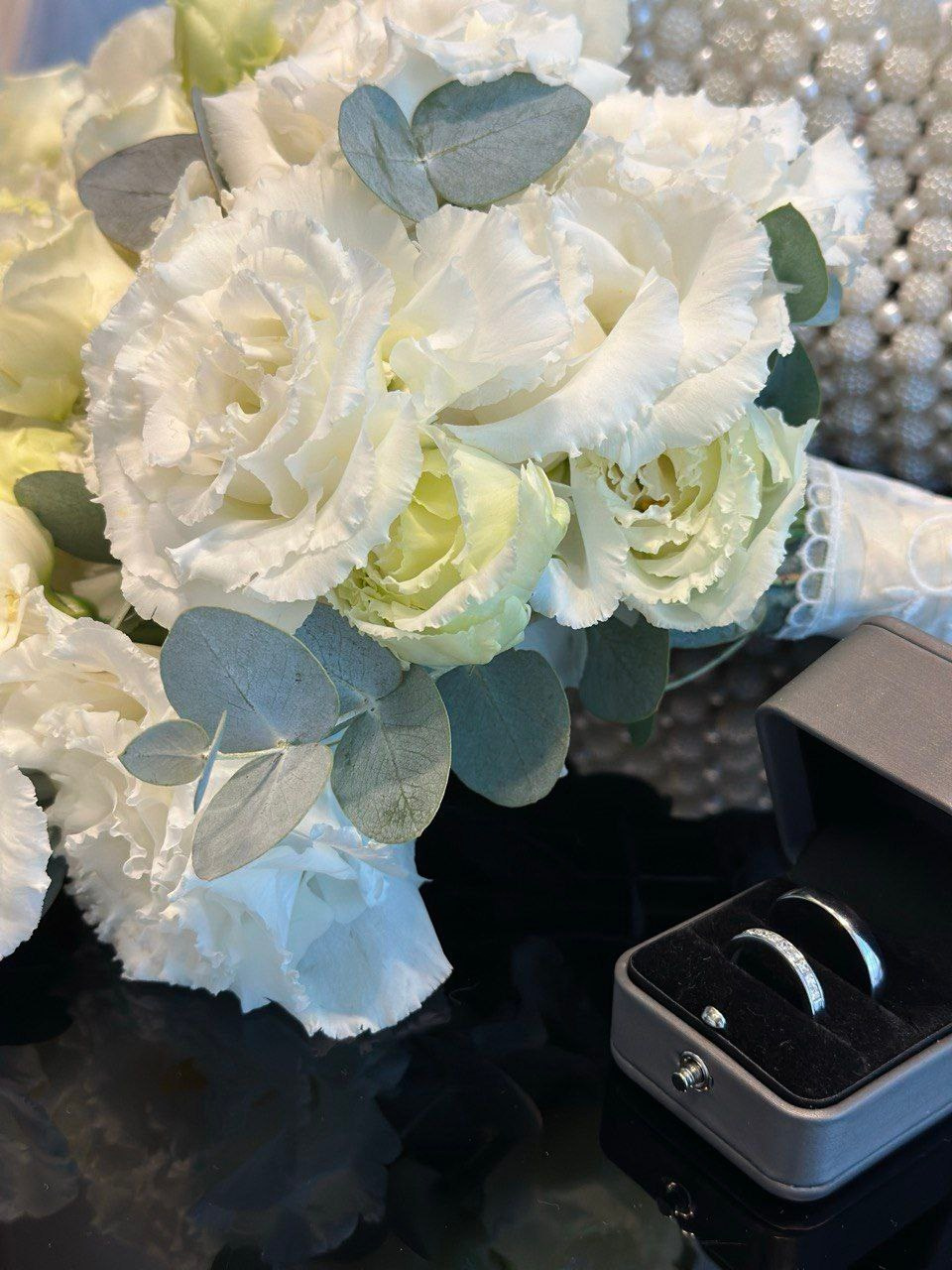 Свадебные букеты и аксессуары. Мария Сурмина-Ким. Флорист