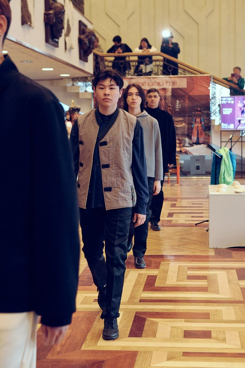 Fashion shows (показы). Модельное агентство ART PODIUM ULAN-UDE