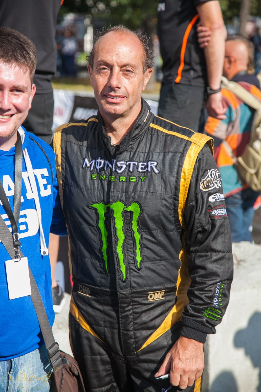 Nissan Nissmo Drive. Профессиональный фотограф Дугинов Николай | Екатеринбург