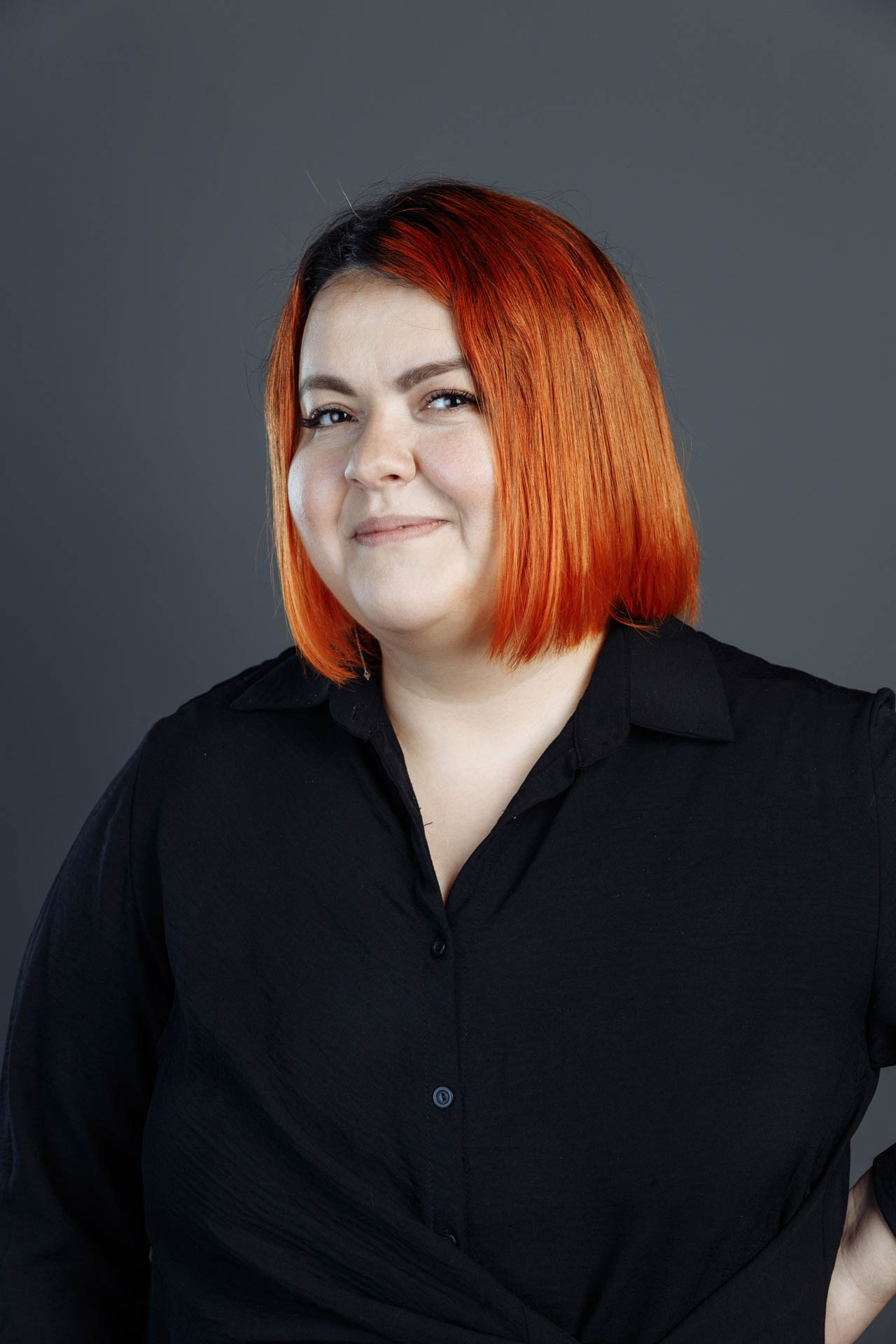 Бизнес-портреты сотрудников для сайта страховой компании InsFamily. Событийный фотограф Максим Бескоровайновнов