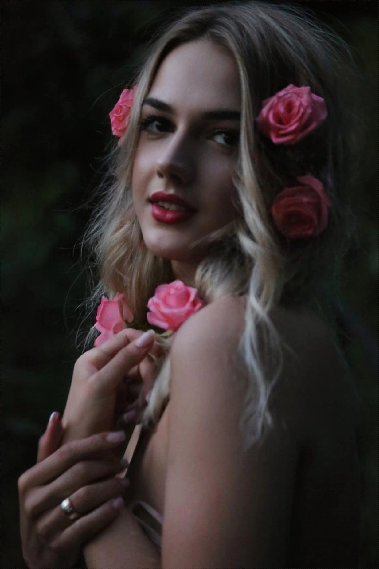 Фотография — это жизнь, освещенная вспышкой