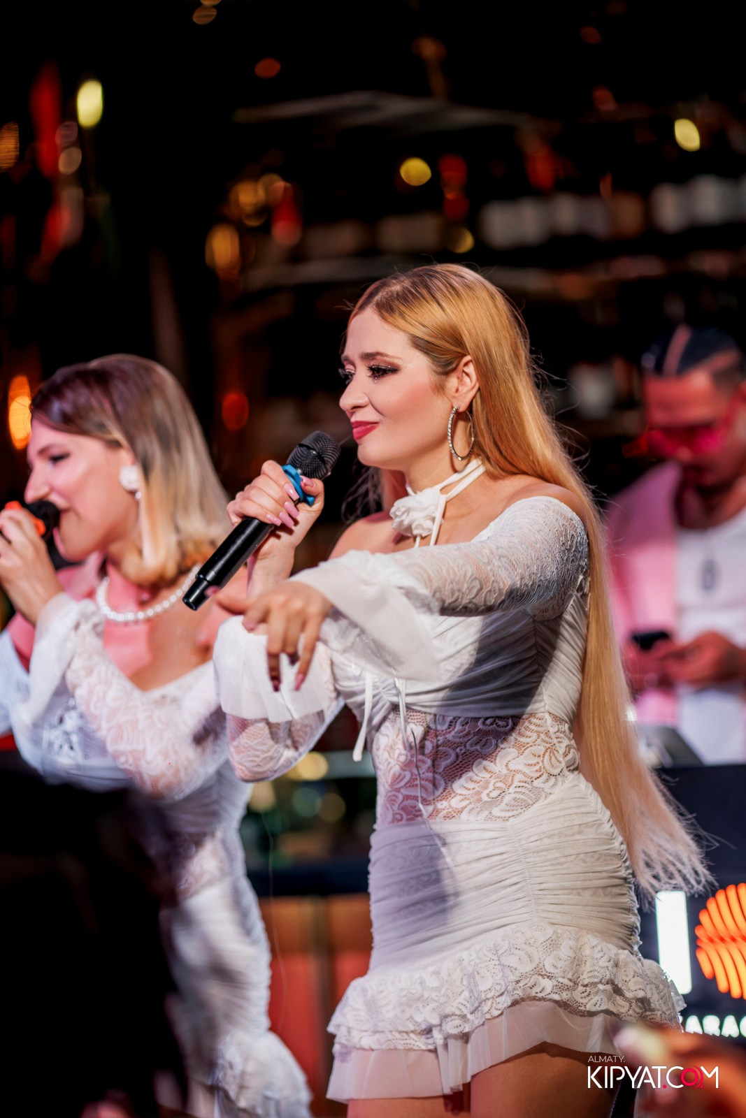 MOOD KARAOKE & TERRACE. КИПЯТКОМ АЛМАТЫ!