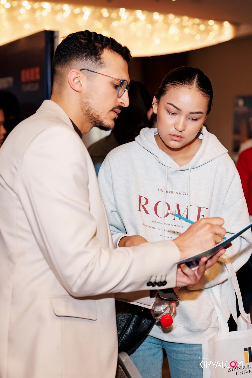 ВЫСТАВКА ТУРЕЦКИХ УНИВЕРСИТЕТОВ. КИПЯТКОМ АЛМАТЫ! Фотосъемка мероприятий в Алматы