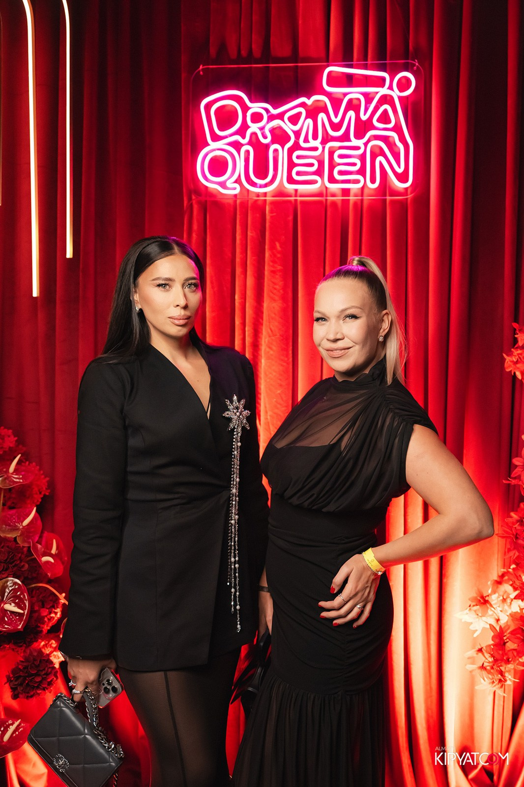 QUEEN. КИПЯТКОМ АЛМАТЫ!