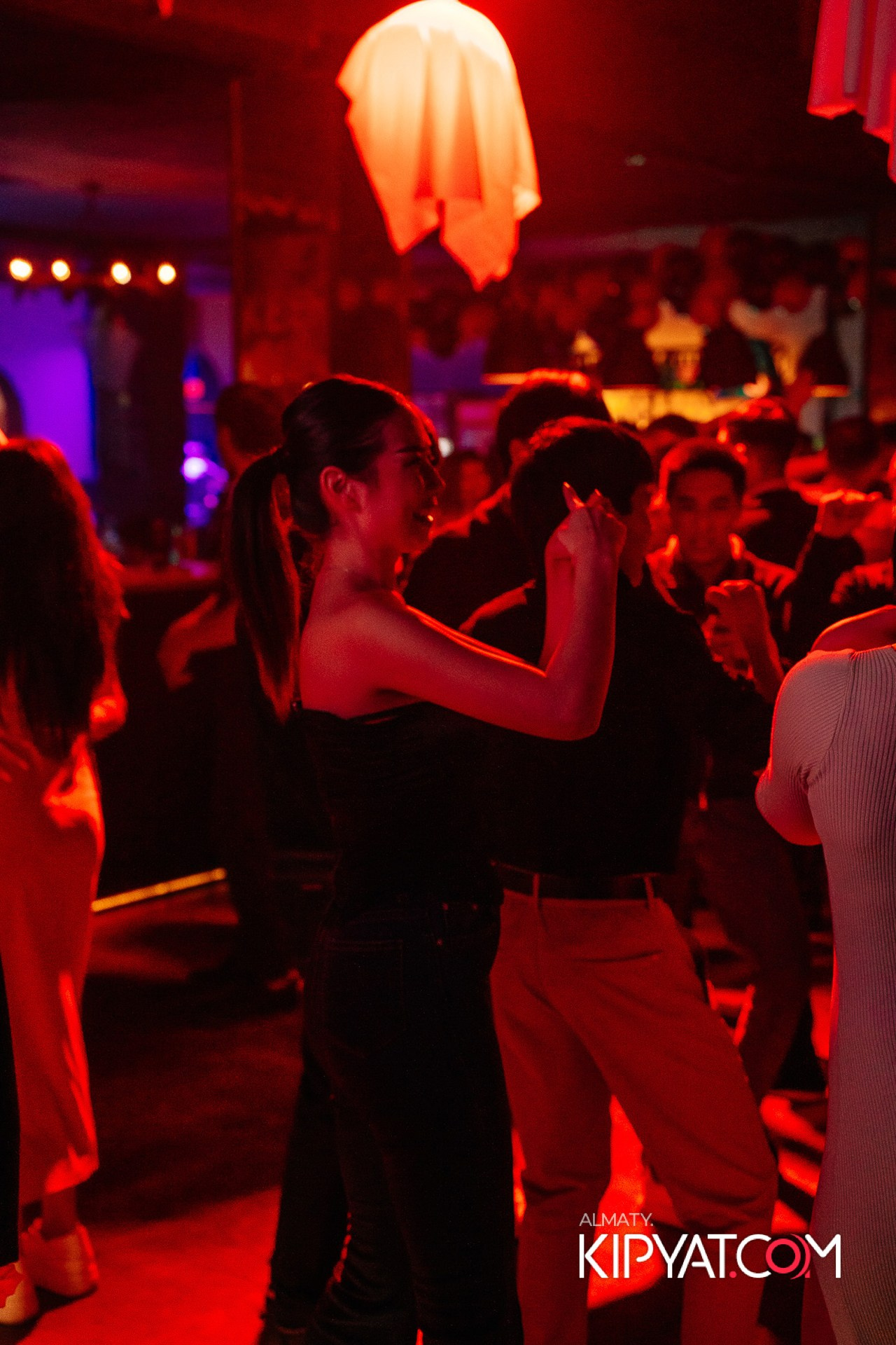 ARAGOSTA. КИПЯТКОМ АЛМАТЫ!