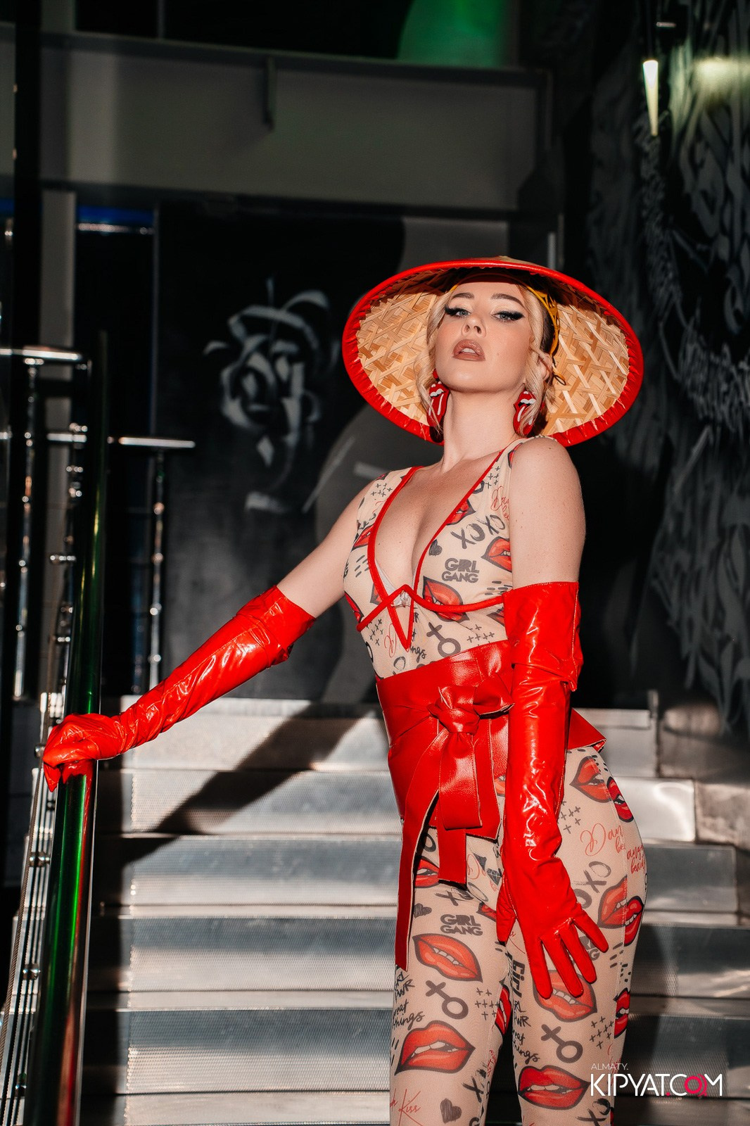 ДОРОГАЯ, Я НЕ ПИЛ. КИПЯТКОМ АЛМАТЫ!