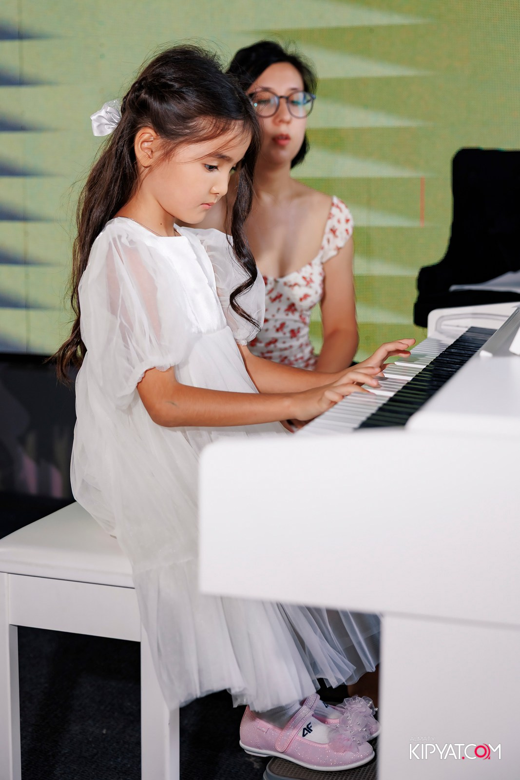 ОТЧЕТНЫЙ КОНЦЕРТ СТУДИИ «SUNPIANO». КИПЯТКОМ АЛМАТЫ!