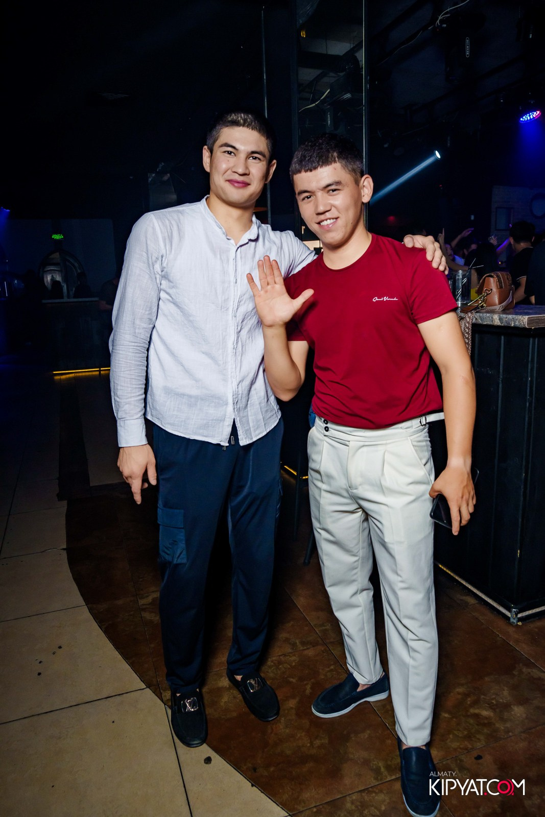 ARAGOSTA DISCO BAR. КИПЯТКОМ АЛМАТЫ!