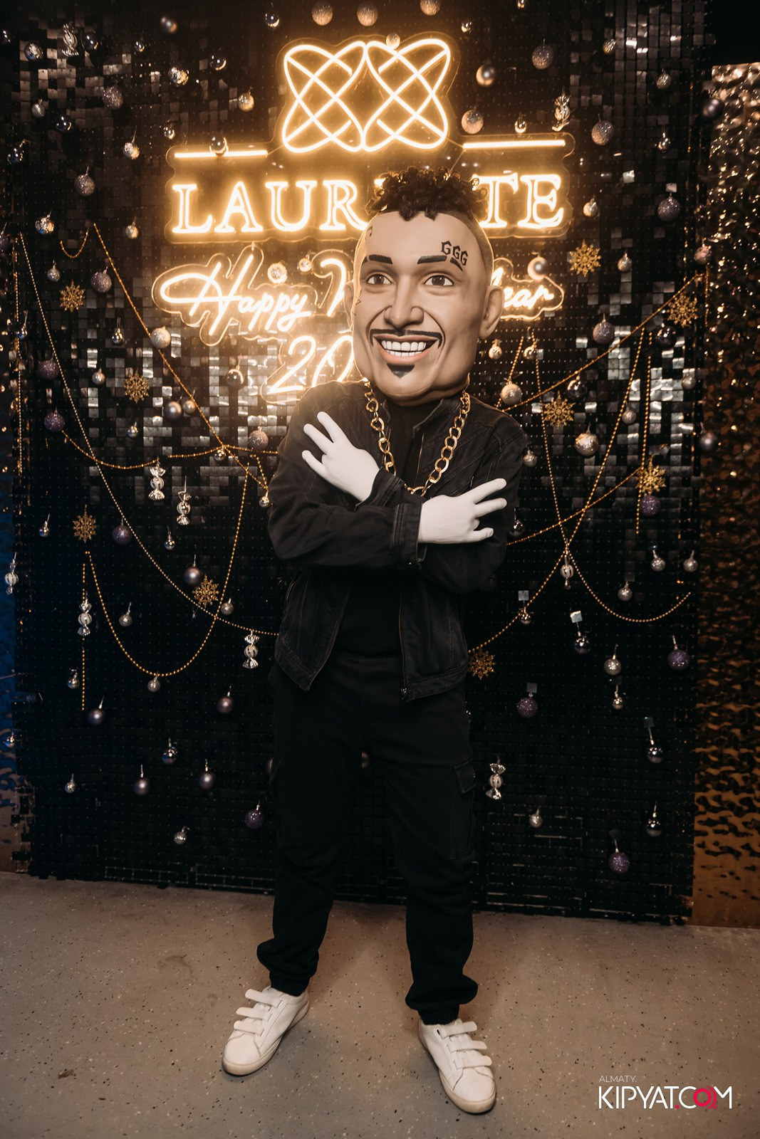 LAUREATE GRANDE CAFE. КИПЯТКОМ АЛМАТЫ!