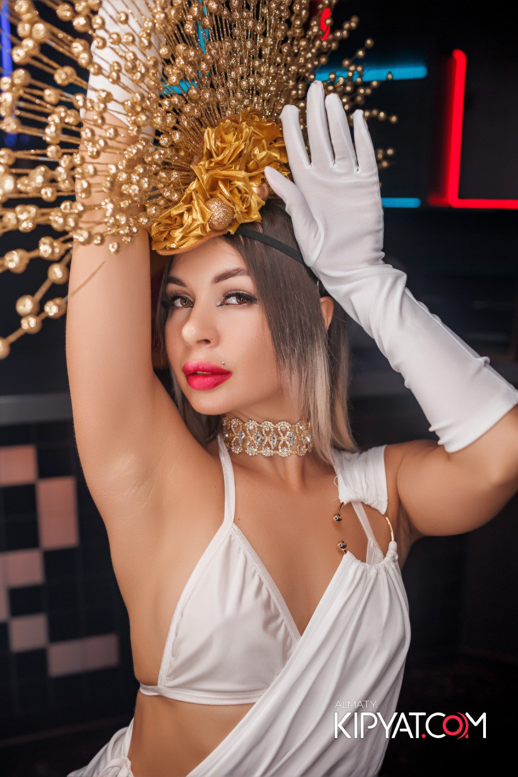 SANTA BARBARA — ПИТ ДЖЕЙСОН (ГР. ПРЕМЬЕР-МИНИСТР) И ИЛЬЯ ЗУДИН (ГР. ДИНАМИТ) НА ПРЕДНОВОГОДНЕЙ ВЕЧЕРИНКЕ. КИПЯТКОМ АЛМАТЫ!