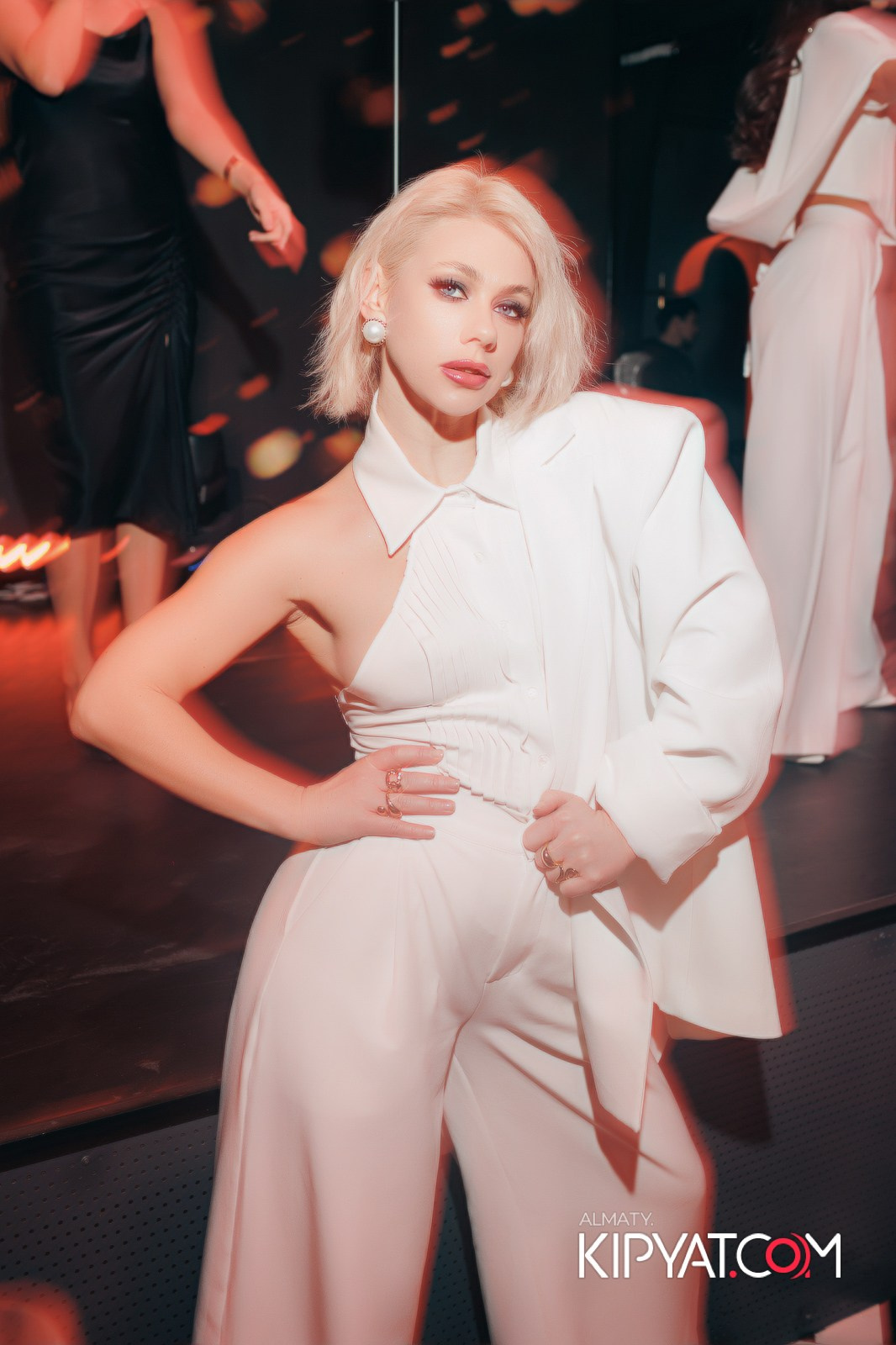 QUEEN. КИПЯТКОМ АЛМАТЫ!