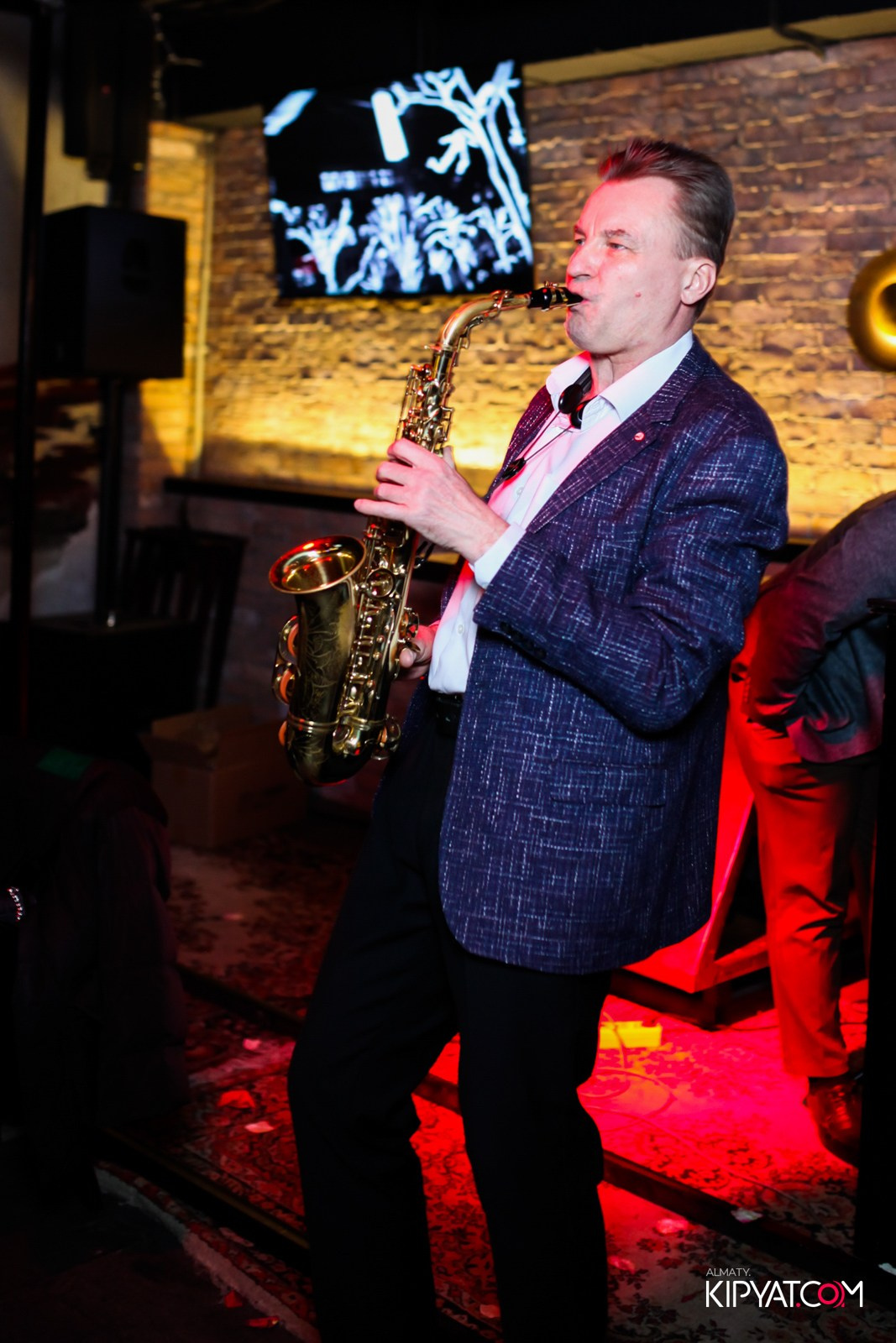 SPACE KARAOKE BAR. КИПЯТКОМ АЛМАТЫ!