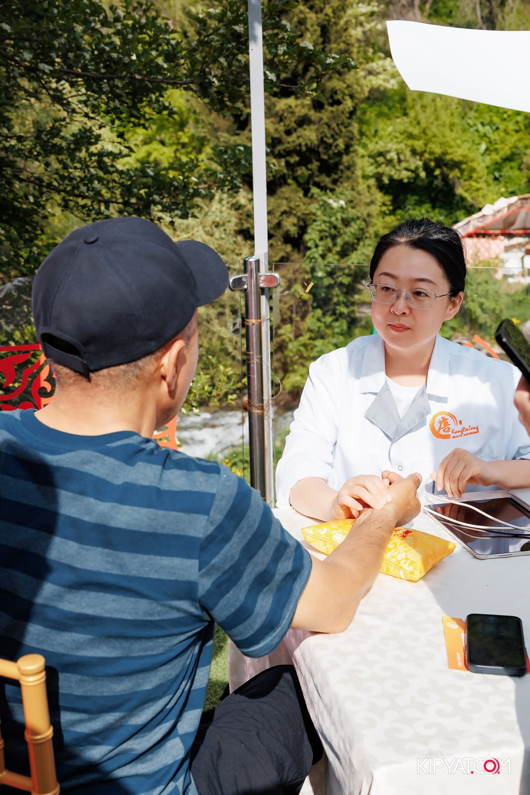 KANG REN TANG. КИПЯТКОМ АЛМАТЫ!