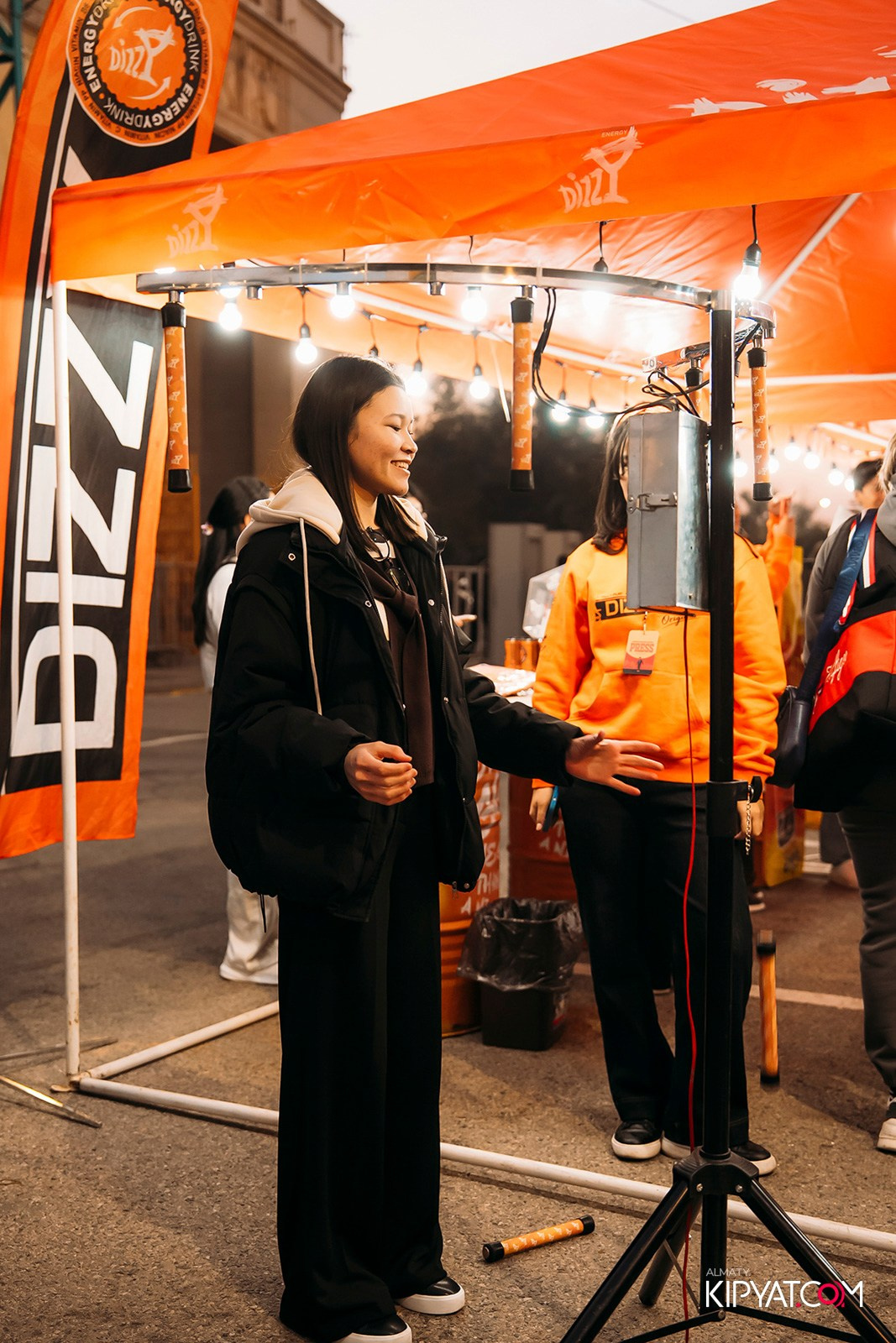 КОНЦЕРТ МИРАСА ЖУГУНУСОВА НА ЦЕНТРАЛЬНОМ СТАДИОНЕ. КИПЯТКОМ АЛМАТЫ!