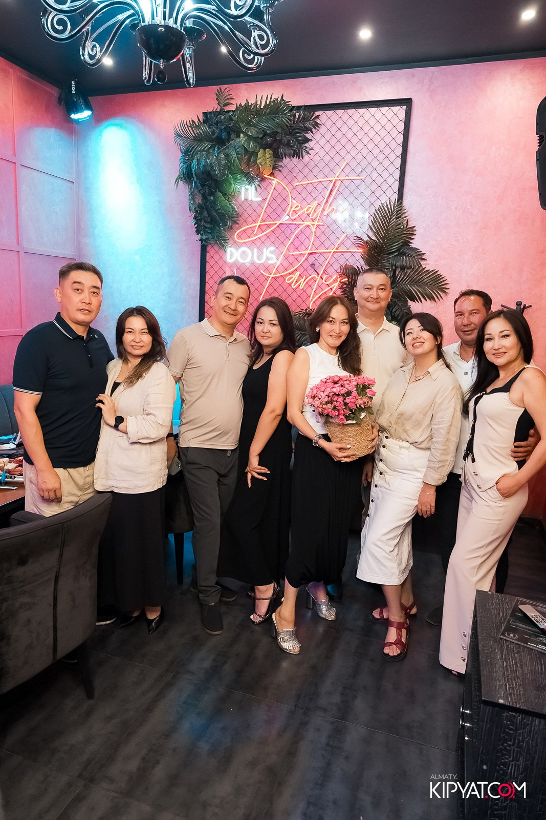 ДОРОГАЯ. Я НЕ ПИЛ. КИПЯТКОМ АЛМАТЫ! Фотосъемка мероприятий в Алматы