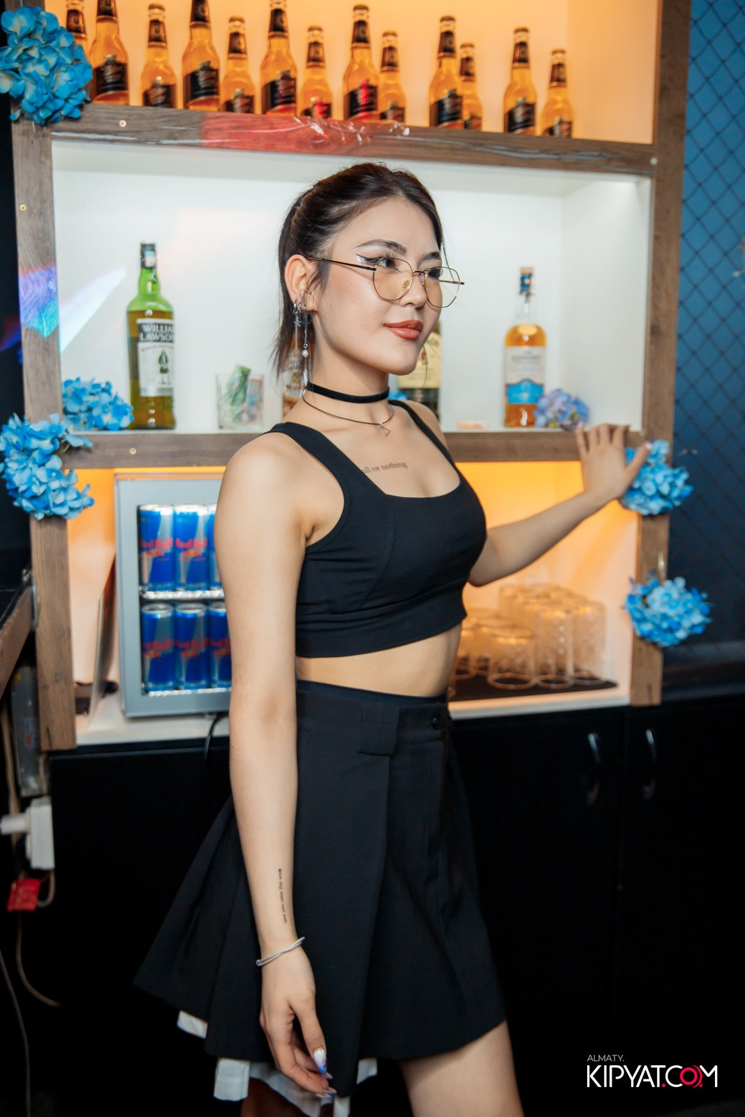 UYAT EMES BAR. КИПЯТКОМ АЛМАТЫ!