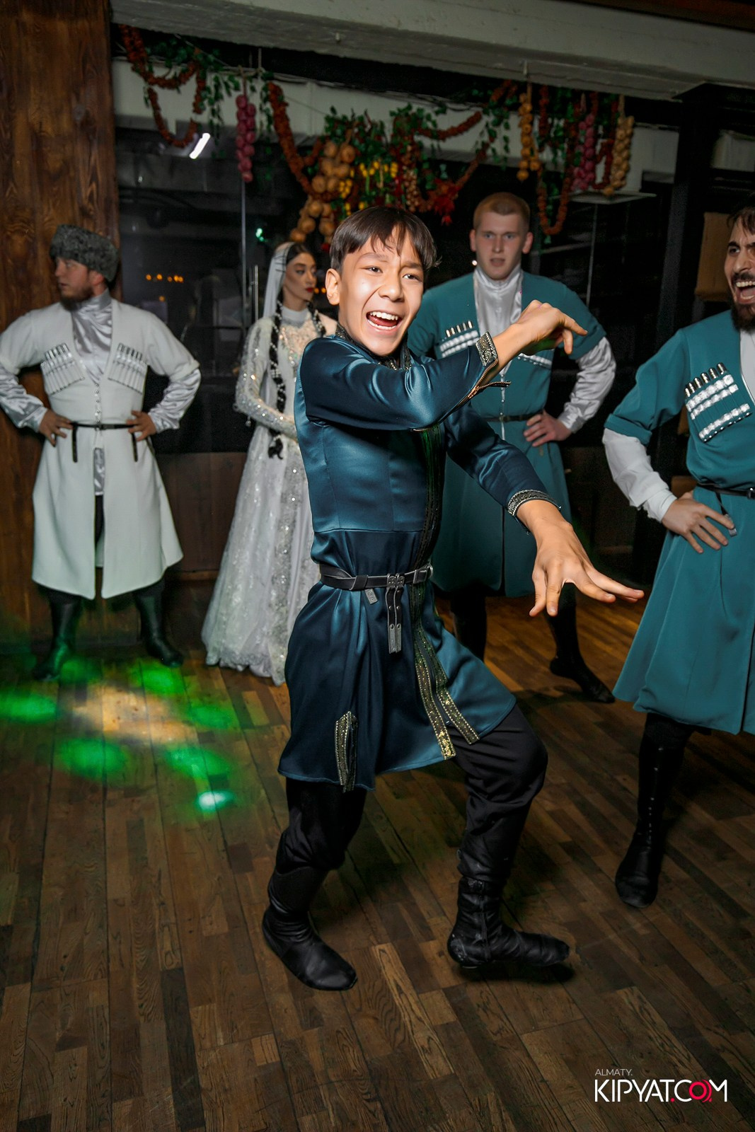 ВАХТАНГУРИ. КИПЯТКОМ АЛМАТЫ!