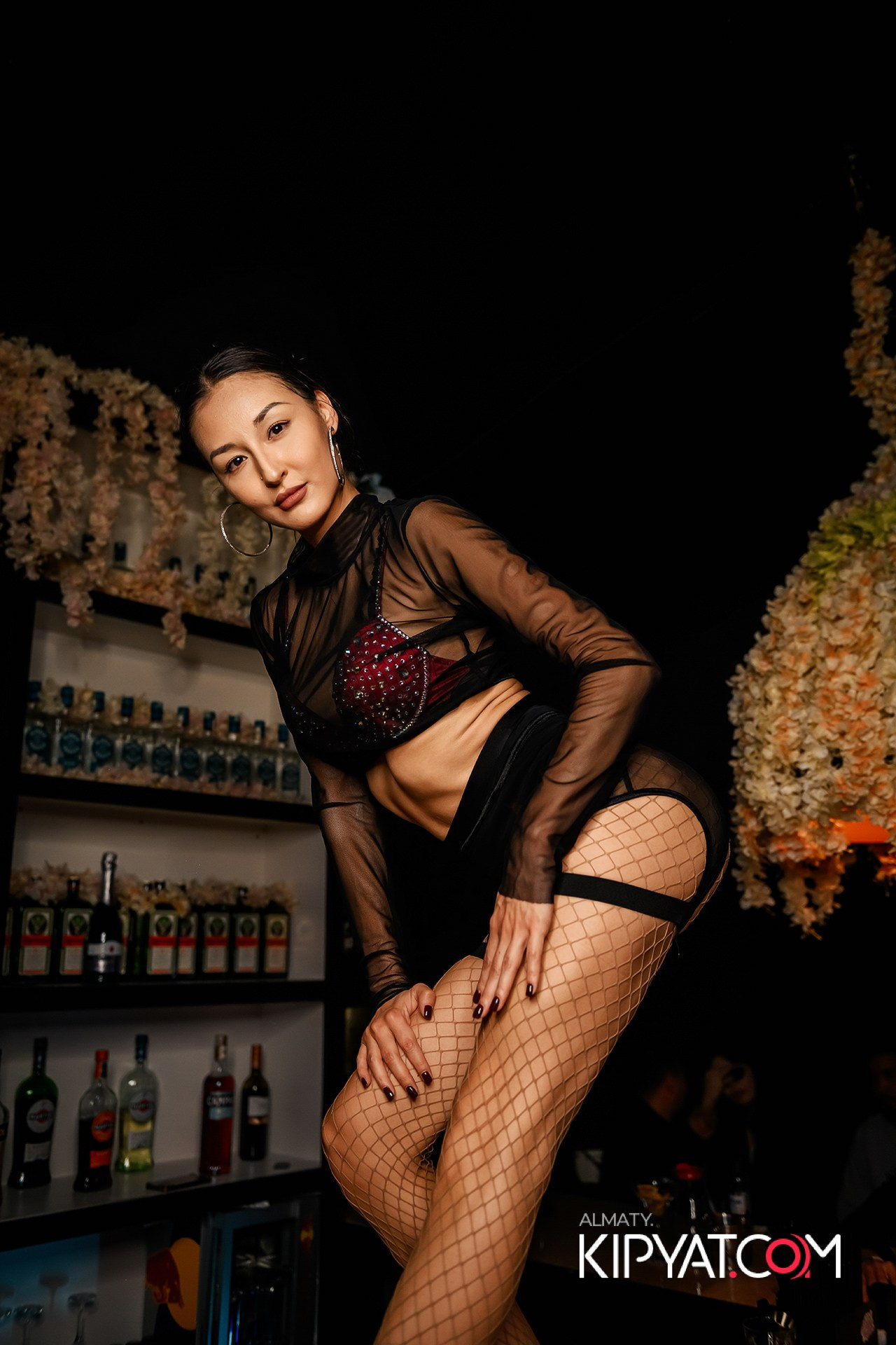 Uyat Emes Ваr. КИПЯТКОМ АЛМАТЫ!