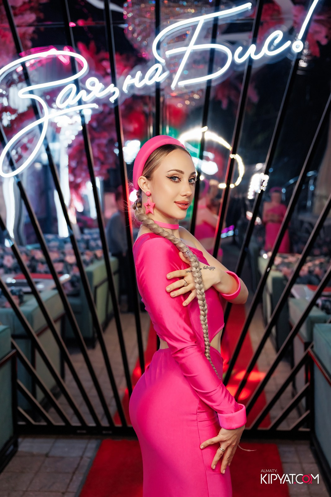 ЗАЯ, НА БИС. КИПЯТКОМ АЛМАТЫ!