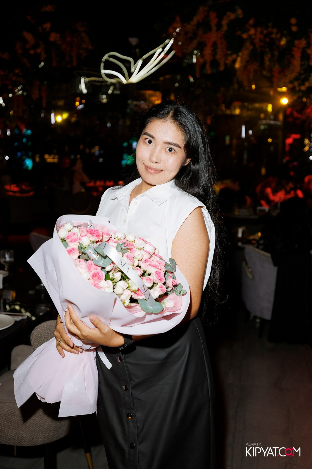 FRIENDS BAR & TERRACE. КИПЯТКОМ АЛМАТЫ! Фотосъемка мероприятий в Алматы