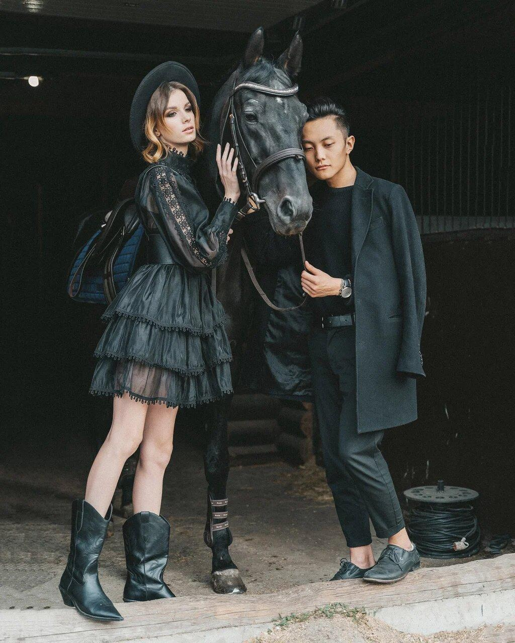 Конная прогулка история Любви. Свадебный и семейный фотограф в Краснодаре Миненко Кристина