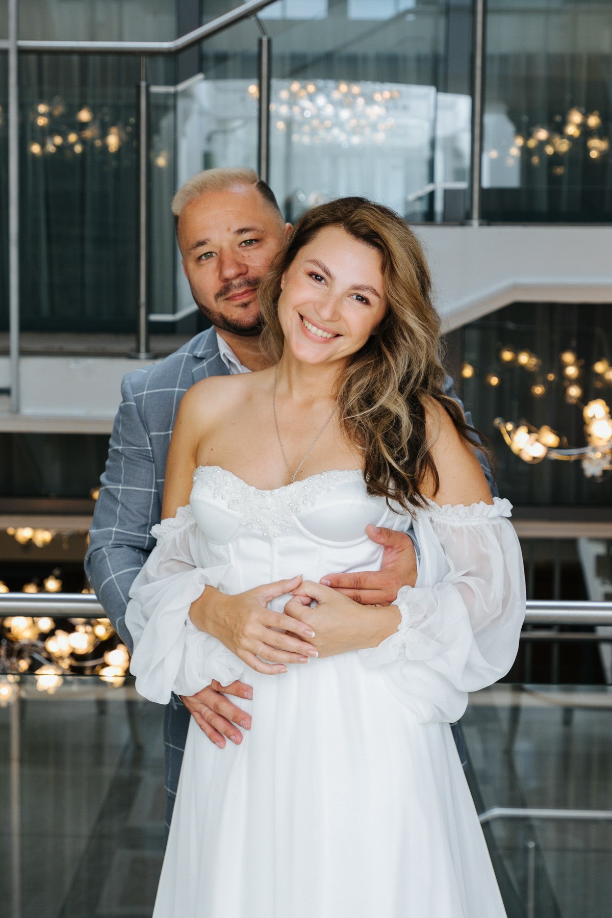 Свадебная регистрация и микропрогулка в Петергофе. Фотограф крещение венчание в Петербурге! Помогает подобрать храм и посоветовал душевного батюшку в СПб