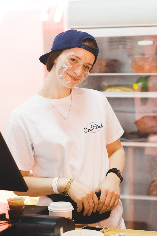 13–15 декабря 2019 на Трёхгорной мануфактуре / День 3 / фото Иван Гущин. Фотоотчеты «Ламбада-маркета»