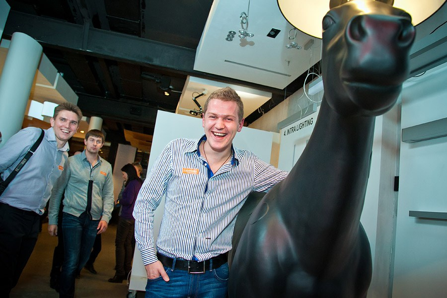 Презентация итальянской мебели в салоне LIGHTERRA, октябрь 2012. Портретные фотографы в Москве — Анна и Алексей Бородины