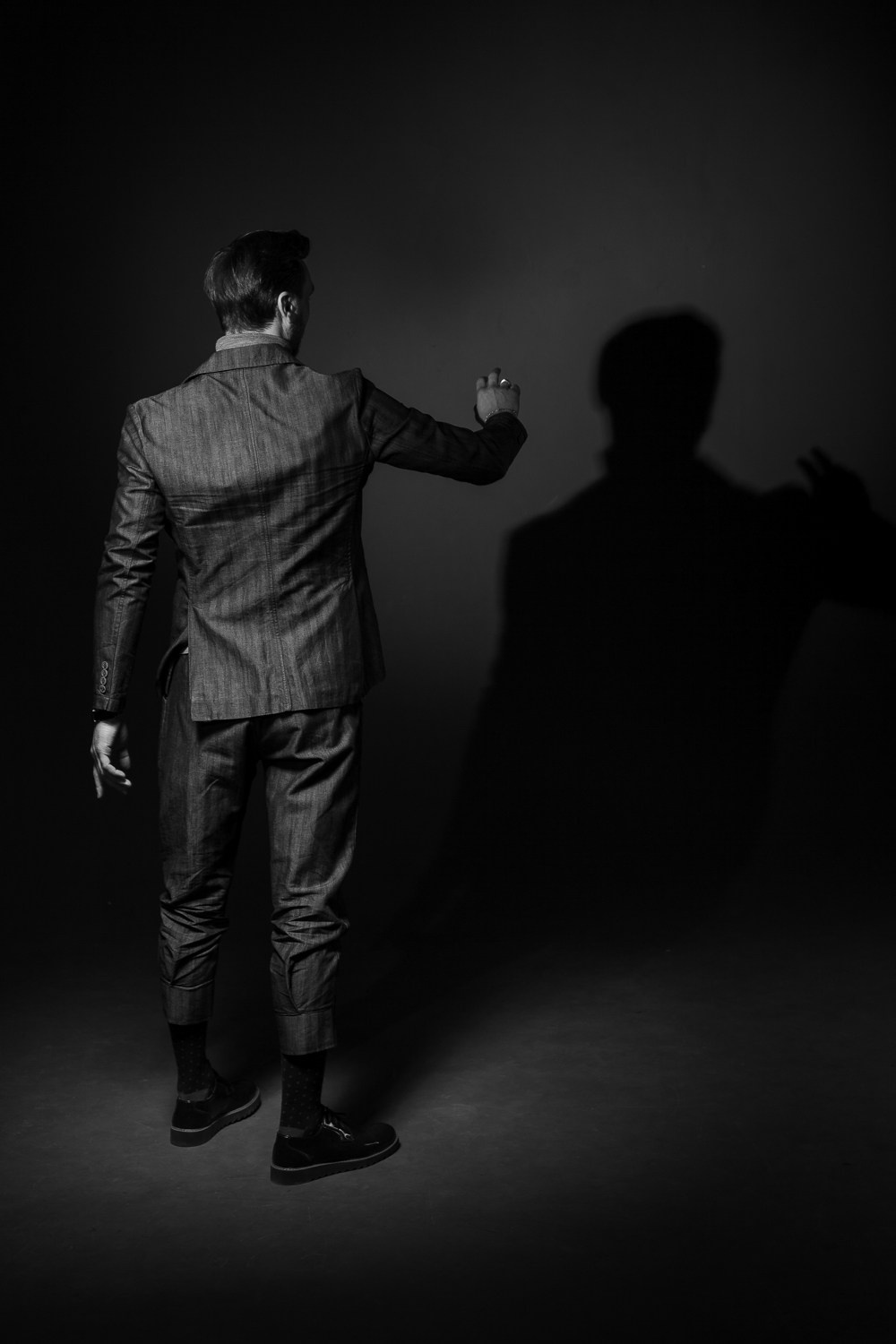 Антон Мошечков. Психолог с фотоаппаратом Зимина Оксана