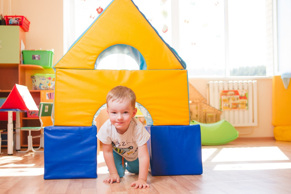 «Мой день в детском саду». Младшая группа «Полянка». Фотограф в детский сад в Екатеринбурге, выпускные альбомы Юлия Умерова