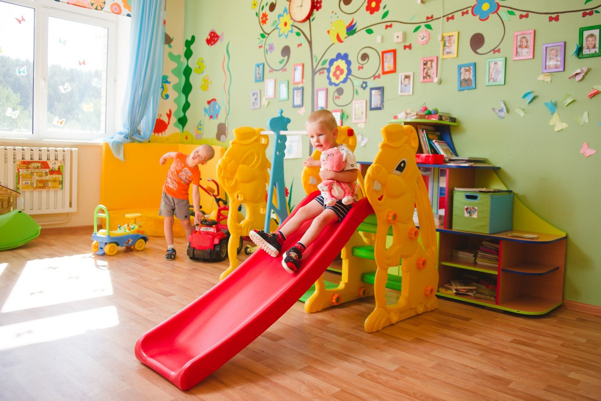 «Мой день в детском саду». Младшая группа «Полянка». Фотограф в детский сад в Екатеринбурге, выпускные альбомы Юлия Умерова