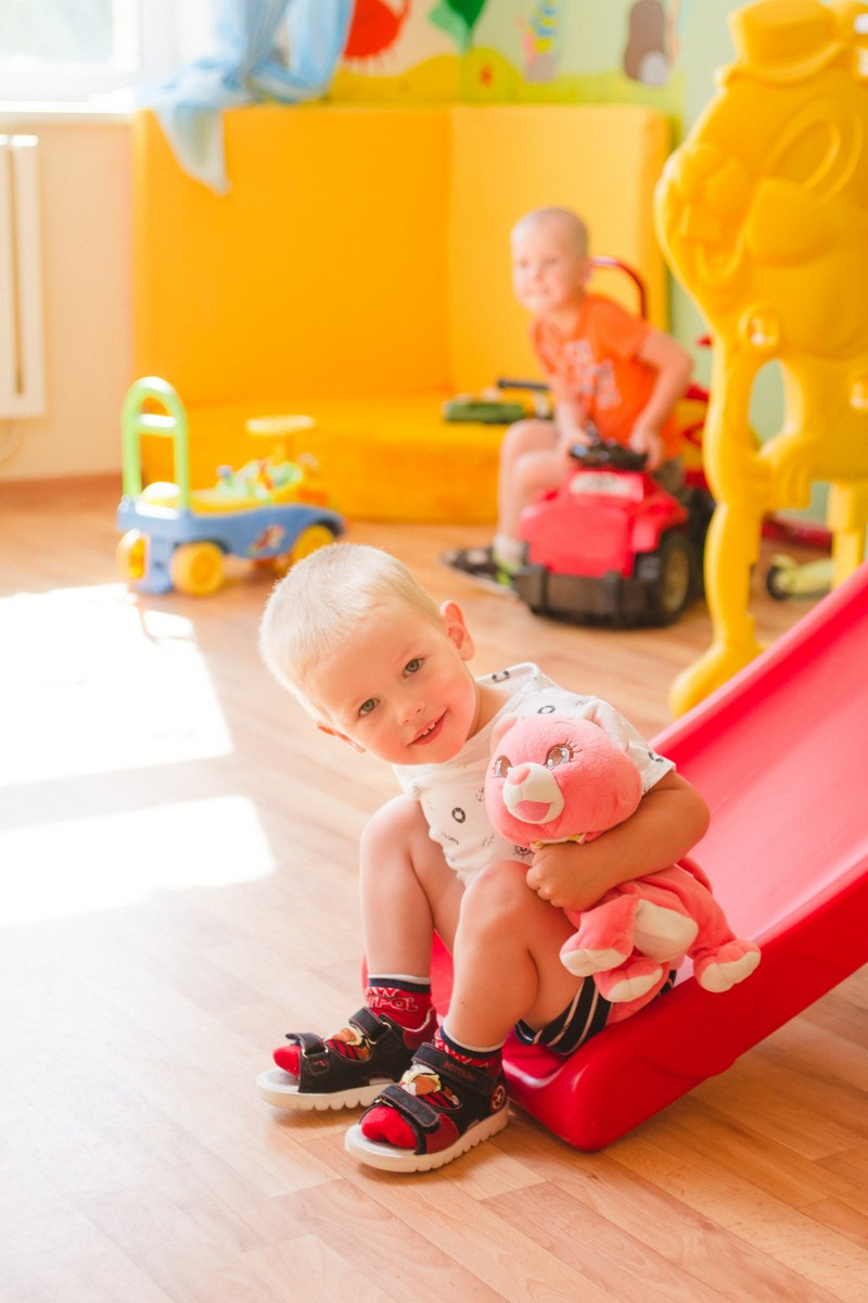 «Мой день в детском саду». Младшая группа «Полянка». Фотограф в детский сад в Екатеринбурге, выпускные альбомы Юлия Умерова