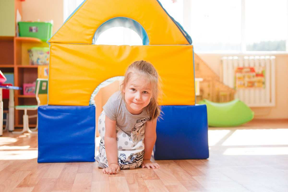 «Мой день в детском саду». Младшая группа «Полянка». Фотограф в детский сад в Екатеринбурге, выпускные альбомы Юлия Умерова