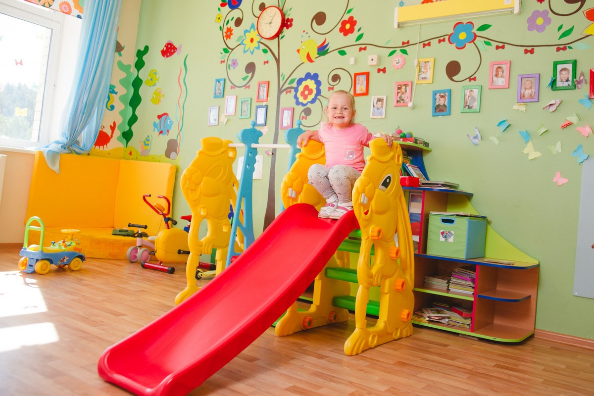 «Мой день в детском саду». Младшая группа «Полянка». Фотограф в детский сад в Екатеринбурге, выпускные альбомы Юлия Умерова