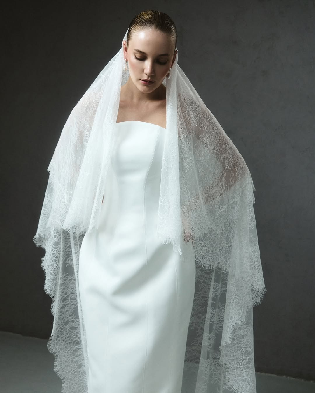 Seashell weadding. Vladimir Ulianov