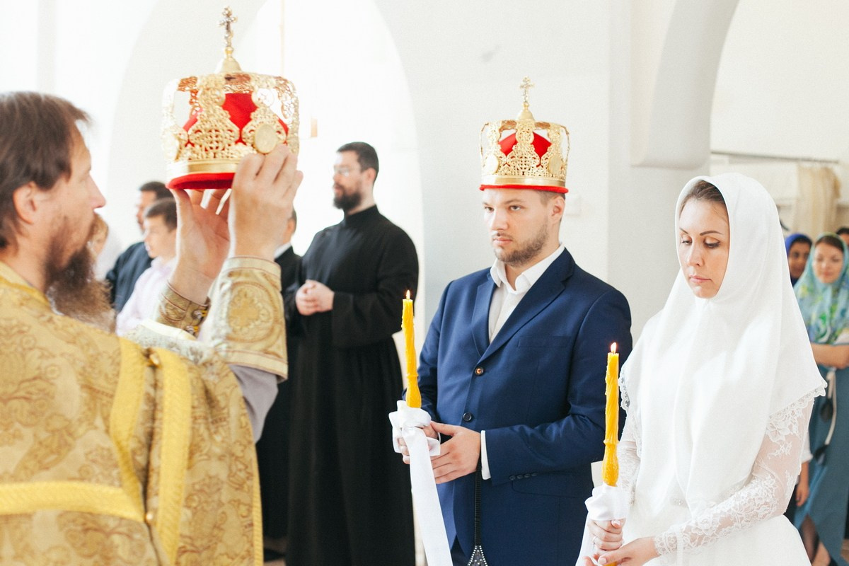 Венчание в Санкт Петербурге. Фотограф крещение венчание в Петербурге! Помогает подобрать храм и посоветовал душевного батюшку в СПб