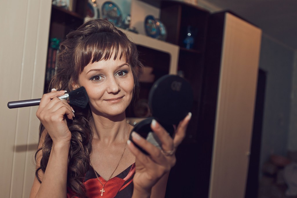 medlori fotobook Фотокниги в Липецке. Свадебная фотокнига «WEDDING DAY» Фотокнига постраничная (от 20 до 40 страниц), цена зависит от количества разворотов. Варианты фотокниг, созданные мной от фотосъёмки до дизайна. Цена: от 7500 руб за 10 разворотов. Обложка жёсткая, листы 350 мг. Фотограф Медведева Лариса.