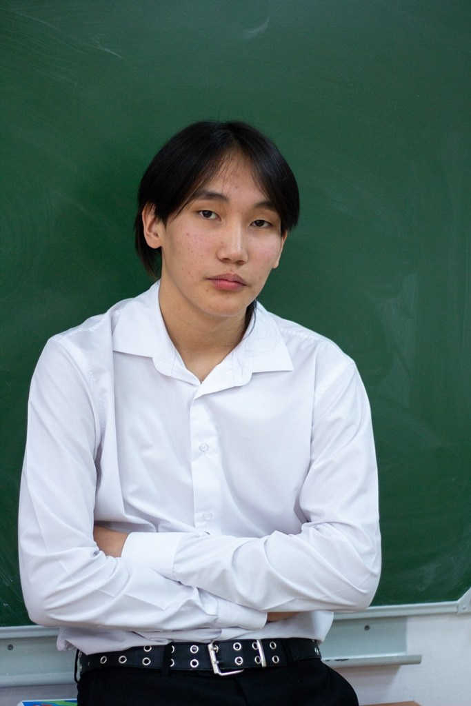 Школьники в студии. Фотограф Бурятия. Печать фотокниг