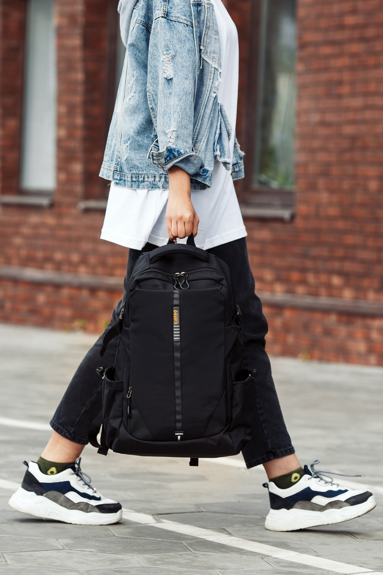 WB OZON Рюкзаки. Фотосъёмка для бизнеса — предметное фото, репортаж с мероприятий, портреты людей, съёмка интерьера и экстерьера