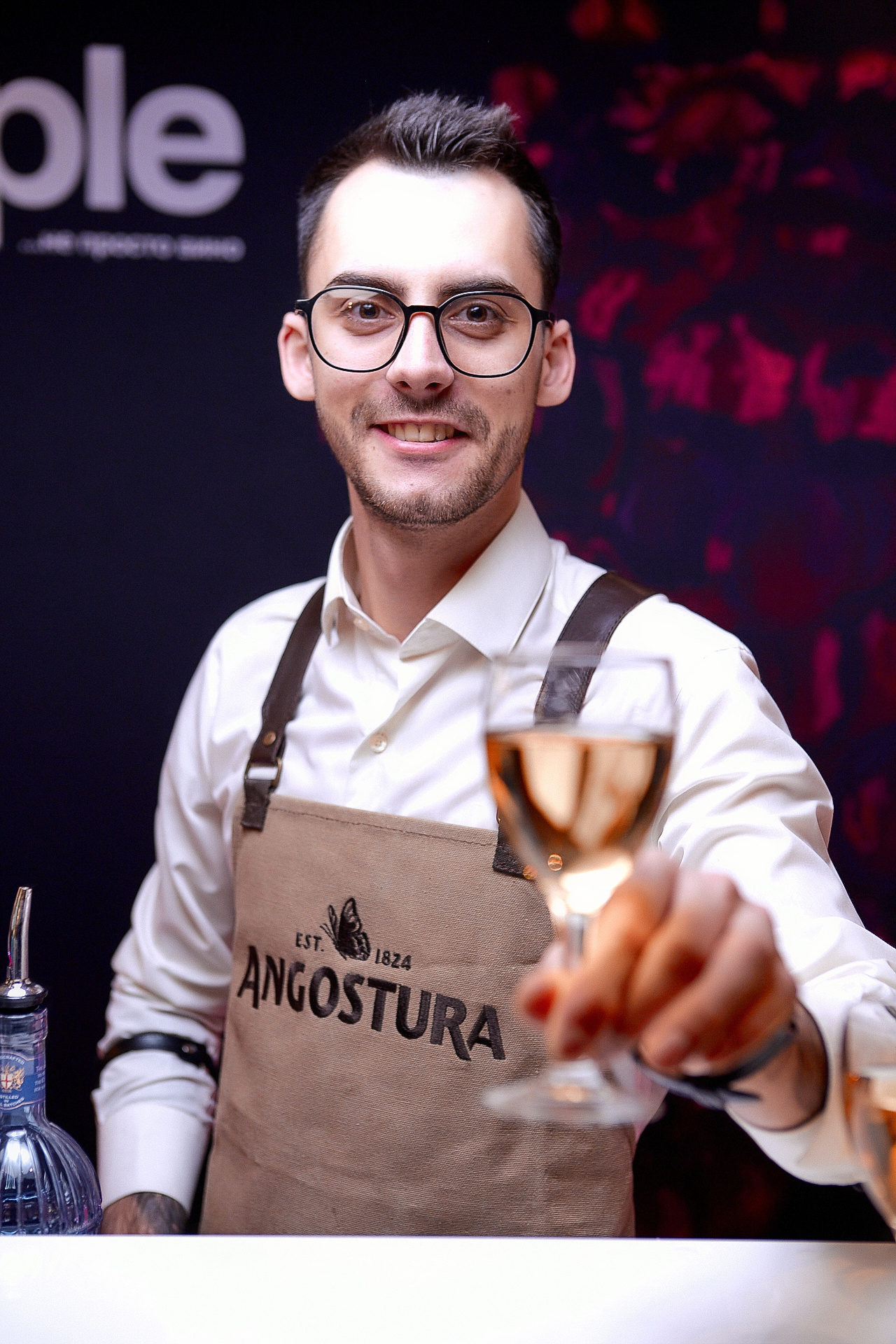 СВЕТСКАЯ ХРОНИКА